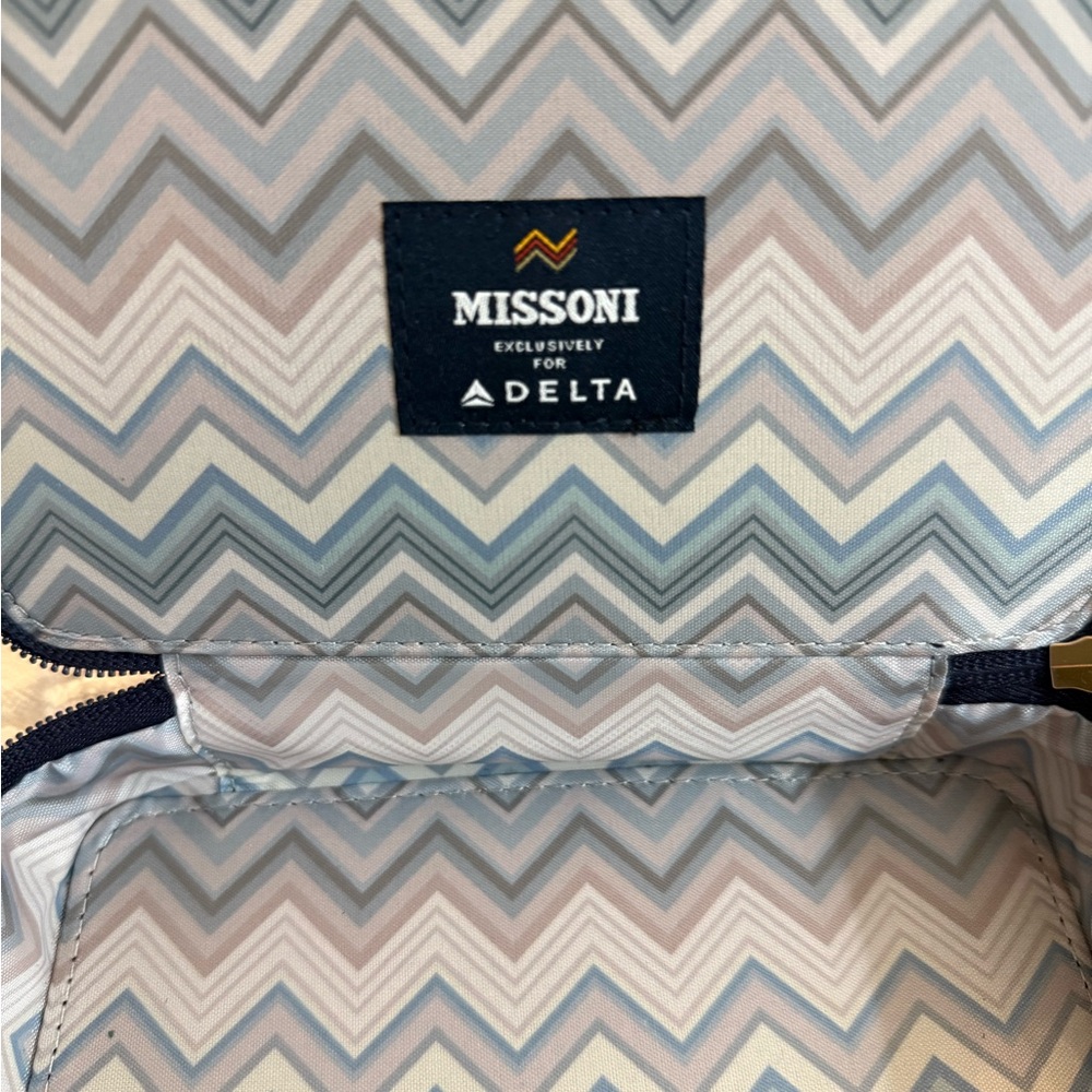 Missoni Chevron Pattern Bag - Picture 3 of 6